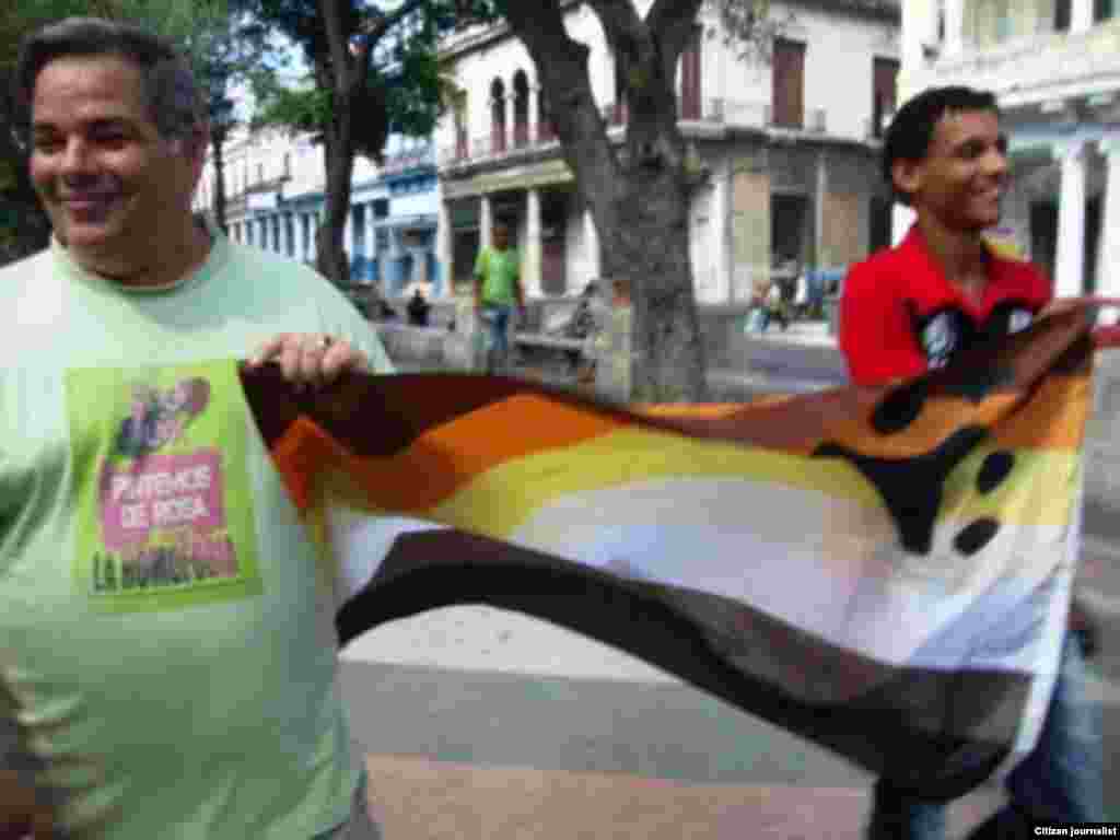 LGTB celebra Día del Orgullo Gay 